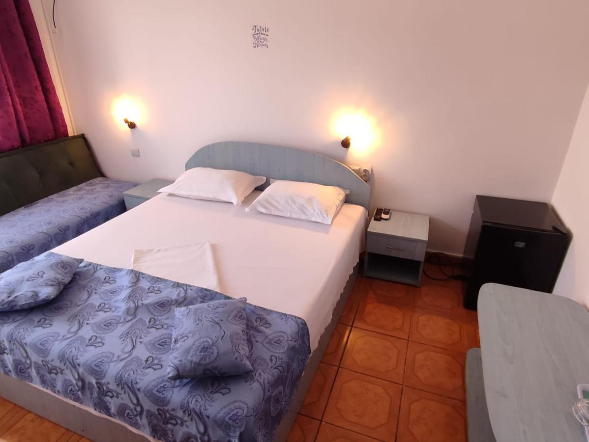 Vila Fery Costinesti Exterior foto
