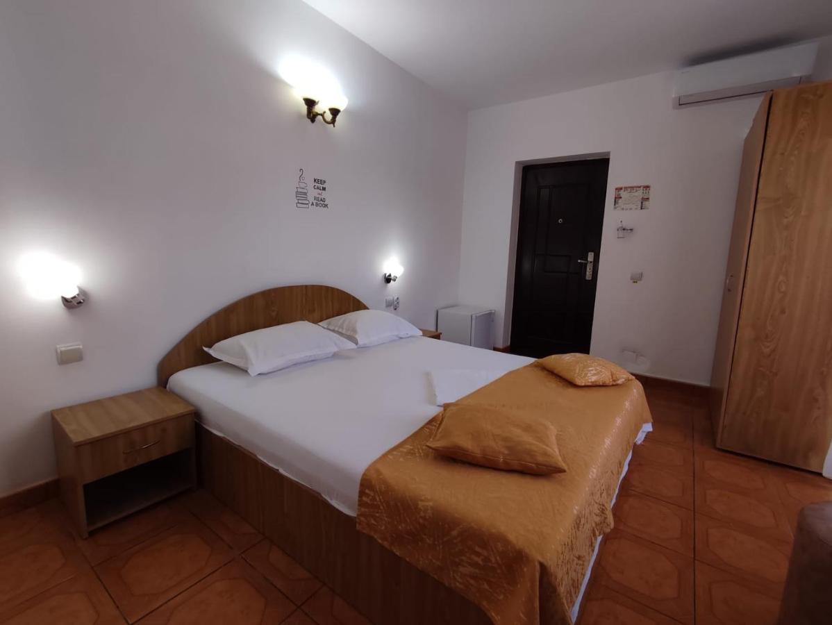 Vila Fery Costinesti Exterior foto